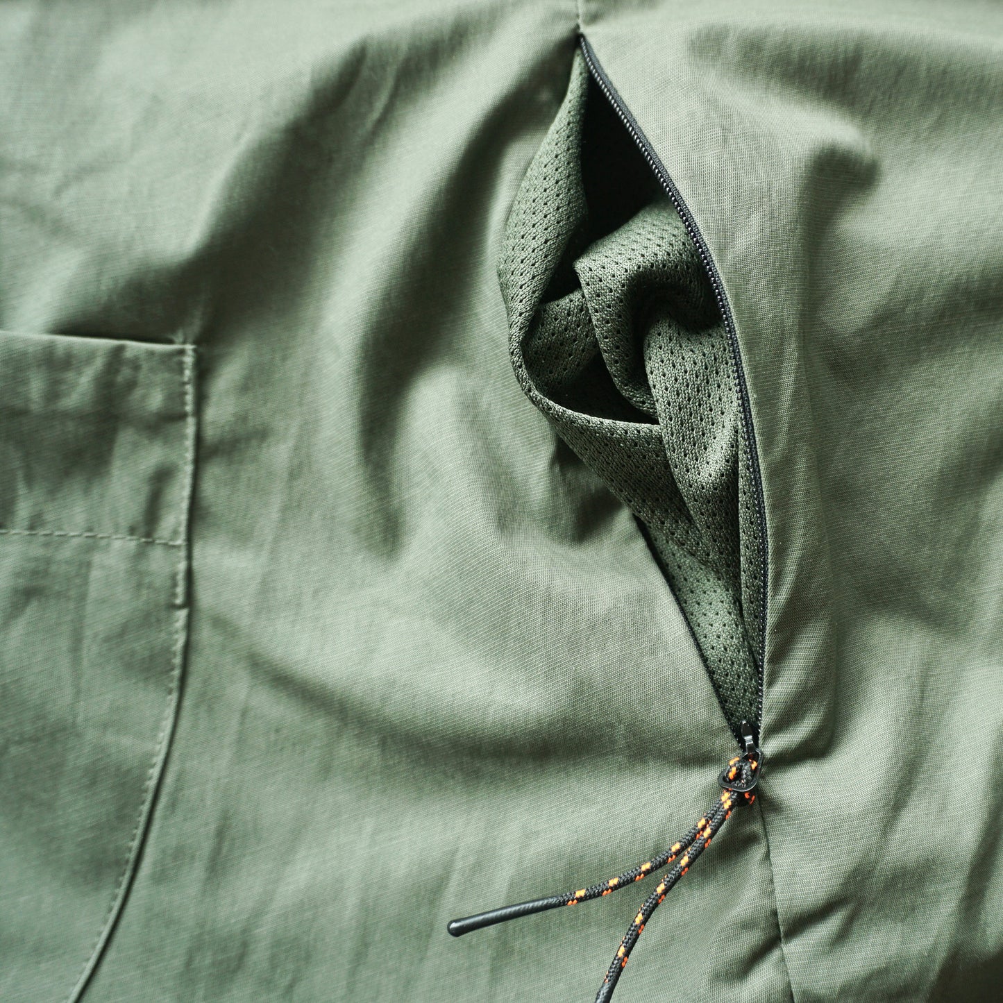 VIAE Riding Henley Short Sleeve Shirt Green