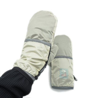 Metal Resident Lightweight OCTA Fleece Gloves Aurora White