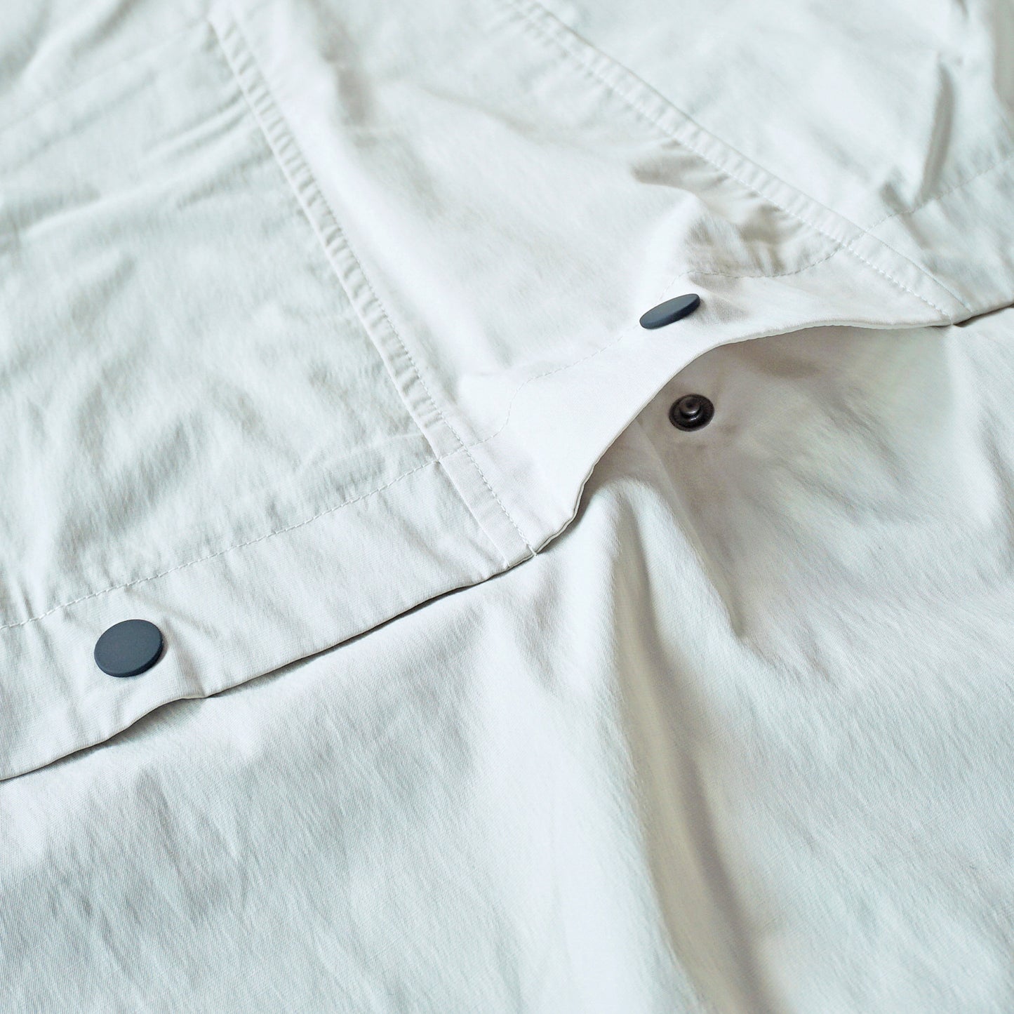 VIAE Riding Henley Short Sleeve Shirt Cream